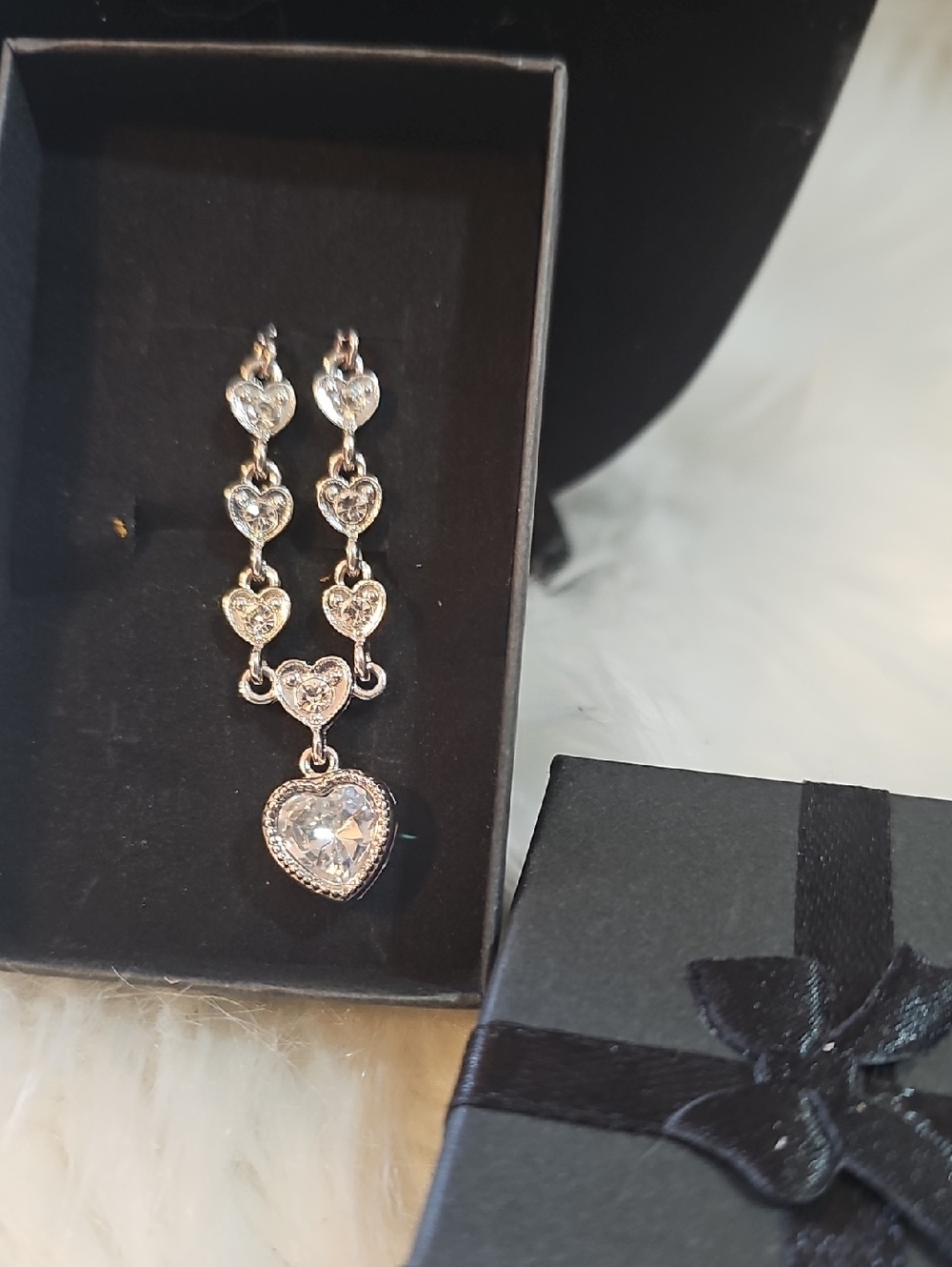 Nancy & Rise Heart Pendant 16" Necklace Silver Tone Clear Crystal Rhinesto- #100